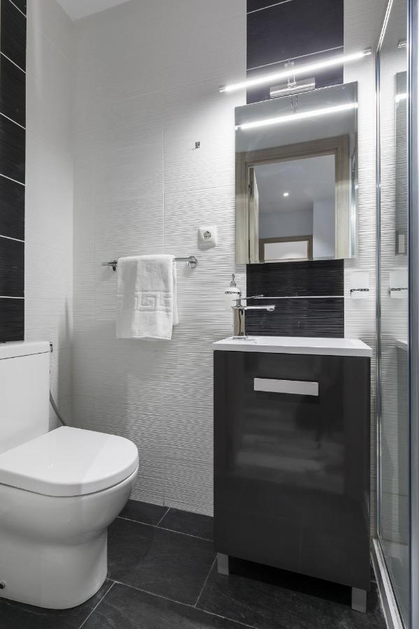Mayor Sol Apartments Madryt Zewnętrze zdjęcie